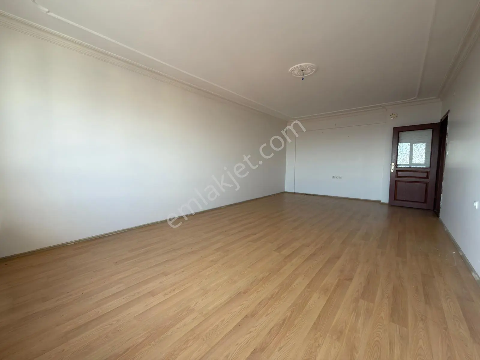 Kariyer'den Ankara Manzaralı 3+1 Teras Balkonlu 140 M2 Asansörlü - Görsel 8