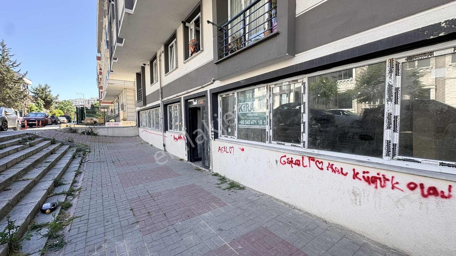 Beylikdüzü Yakuplu Kiralık Net 190 M2 Dükkan - Görsel 7