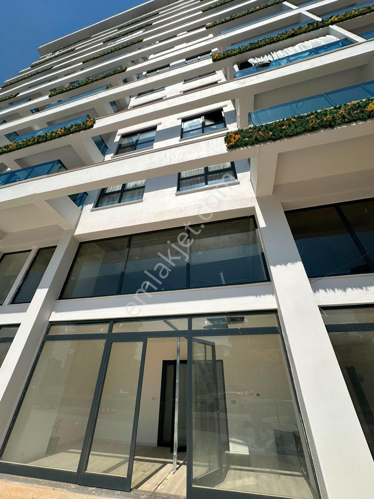 Alanya / Mahmutlarda 3 Katlı 160 M2 Geniş Kiralık Dükkan - Görsel 15