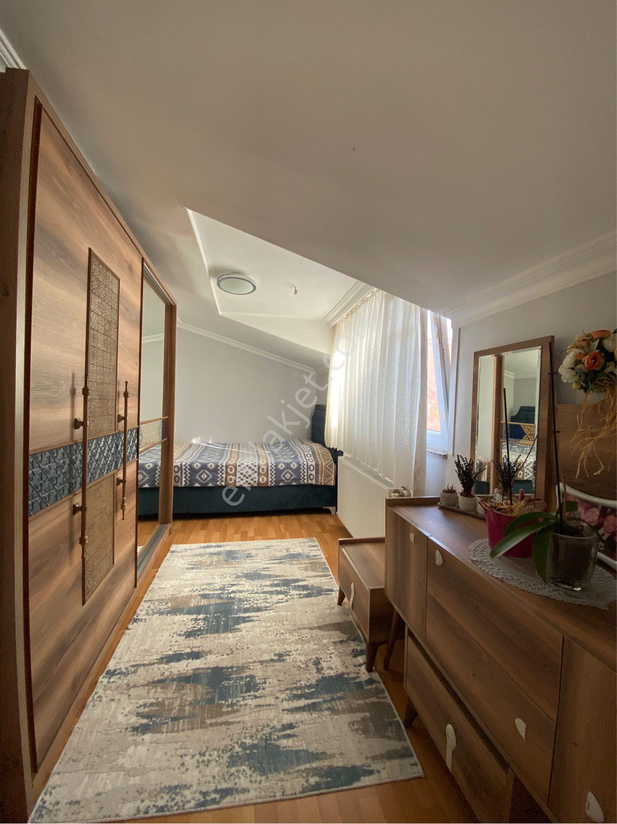 Sahibinden Metrobüse 3 Dk 3+2 Otoparklı Dubleks Daire - Görsel 11