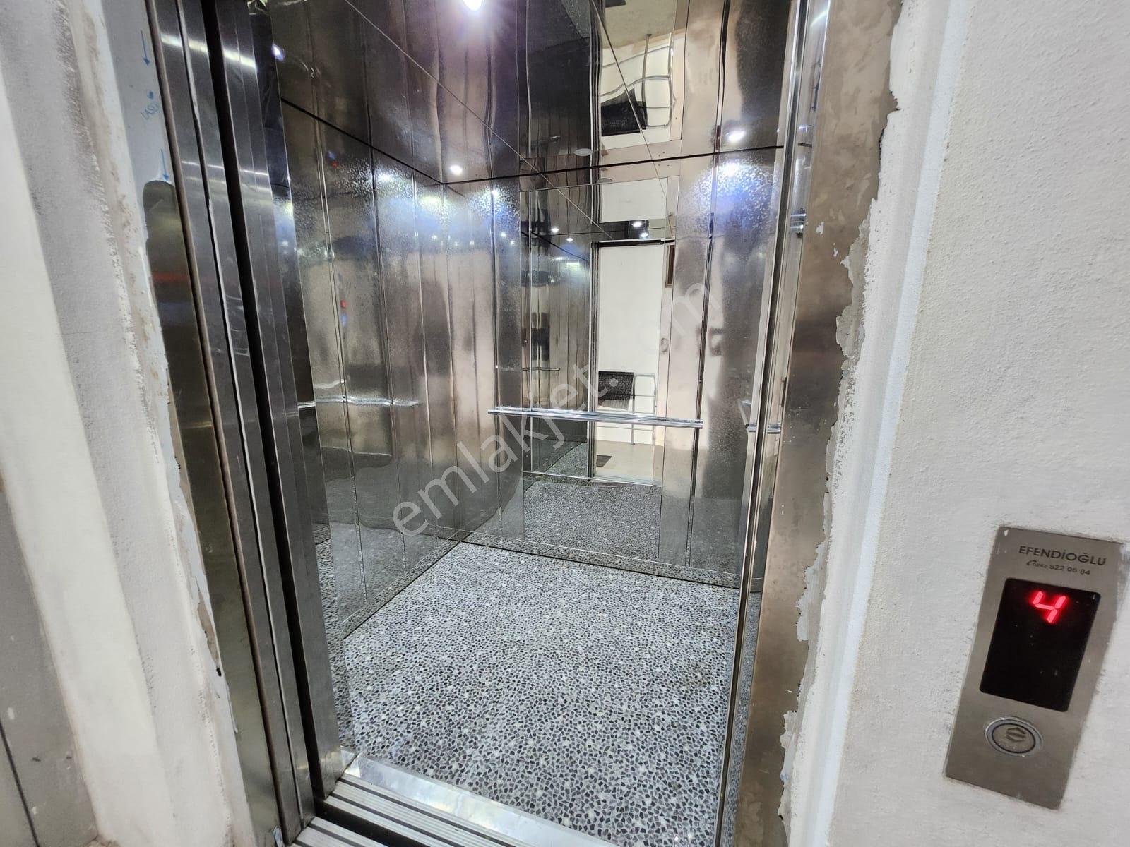 Alanya Tosmur'da Çevre Yoluna Cepheli 400 M² Kiralık Dükkan - Görsel 2