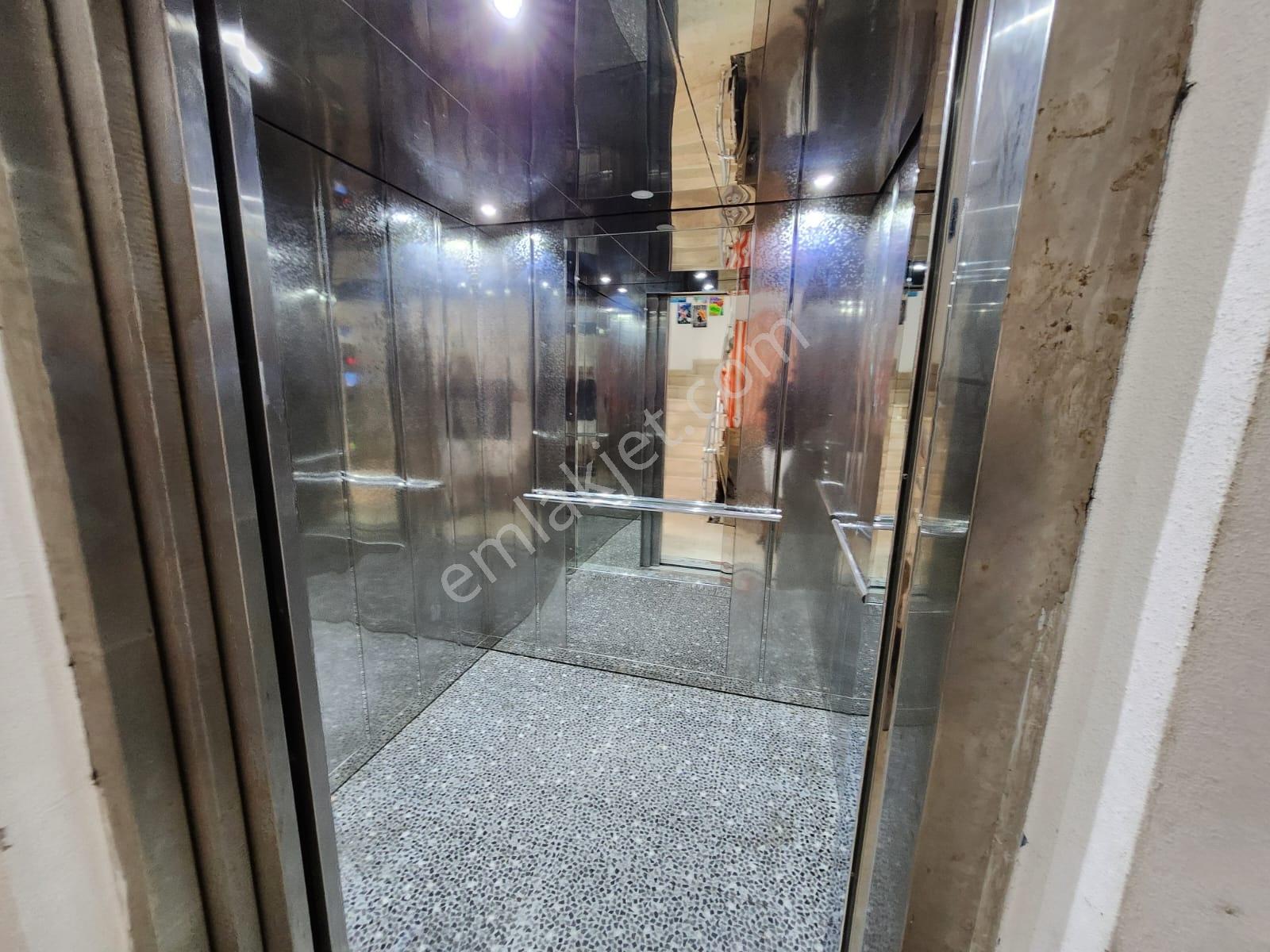 Alanya Tosmur'da Çevre Yoluna Cepheli 400 M² Kiralık Dükkan - Görsel 10