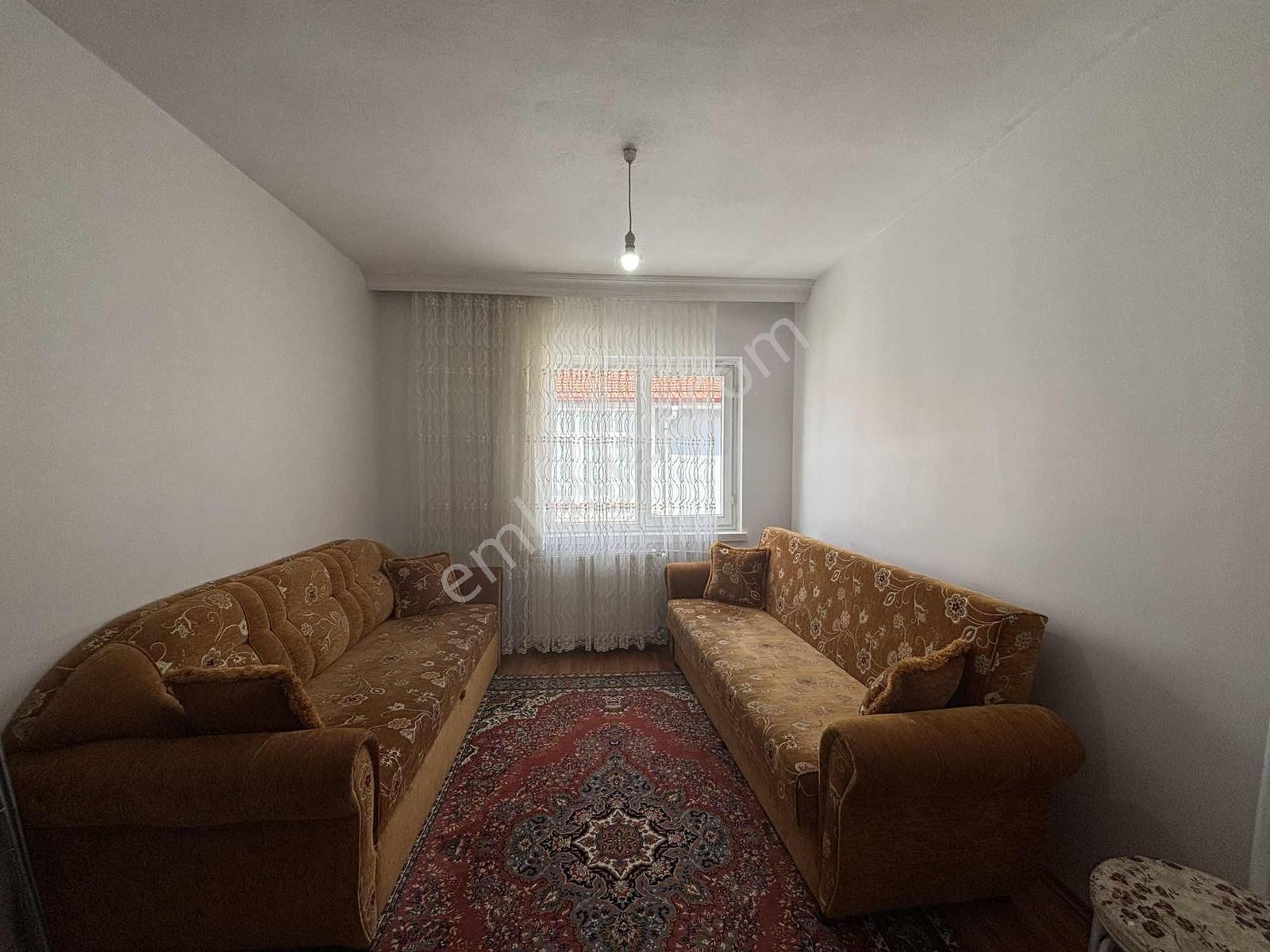 Barut Emlaktan Hicret Cami Yakını Güney E. Banyolu 3+1 Kat Daire - Görsel 17