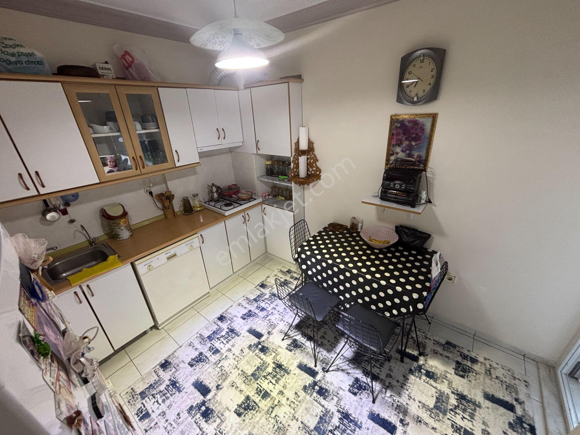 Site İçerisinde Geniş Ferah 3+1 Daire - Görsel 33