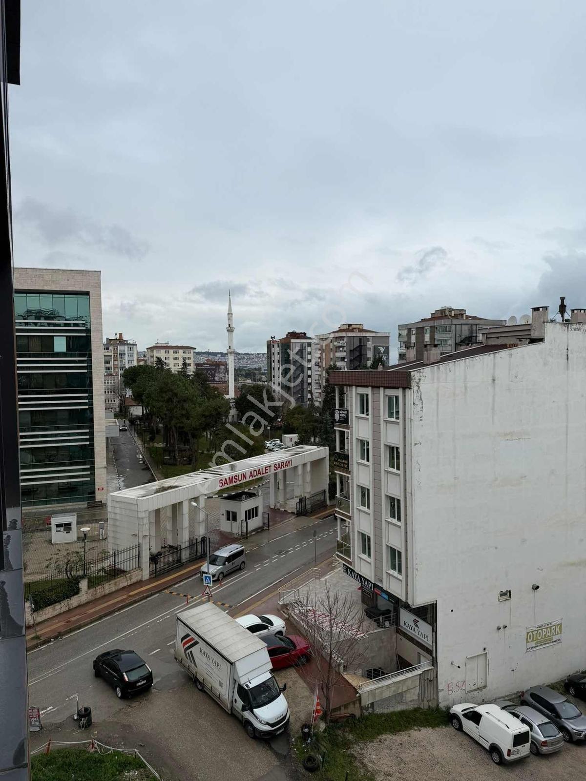 Akdur'dan İlkadım Ft Plaza'da Kiralık Ofis-büro - Görsel 14