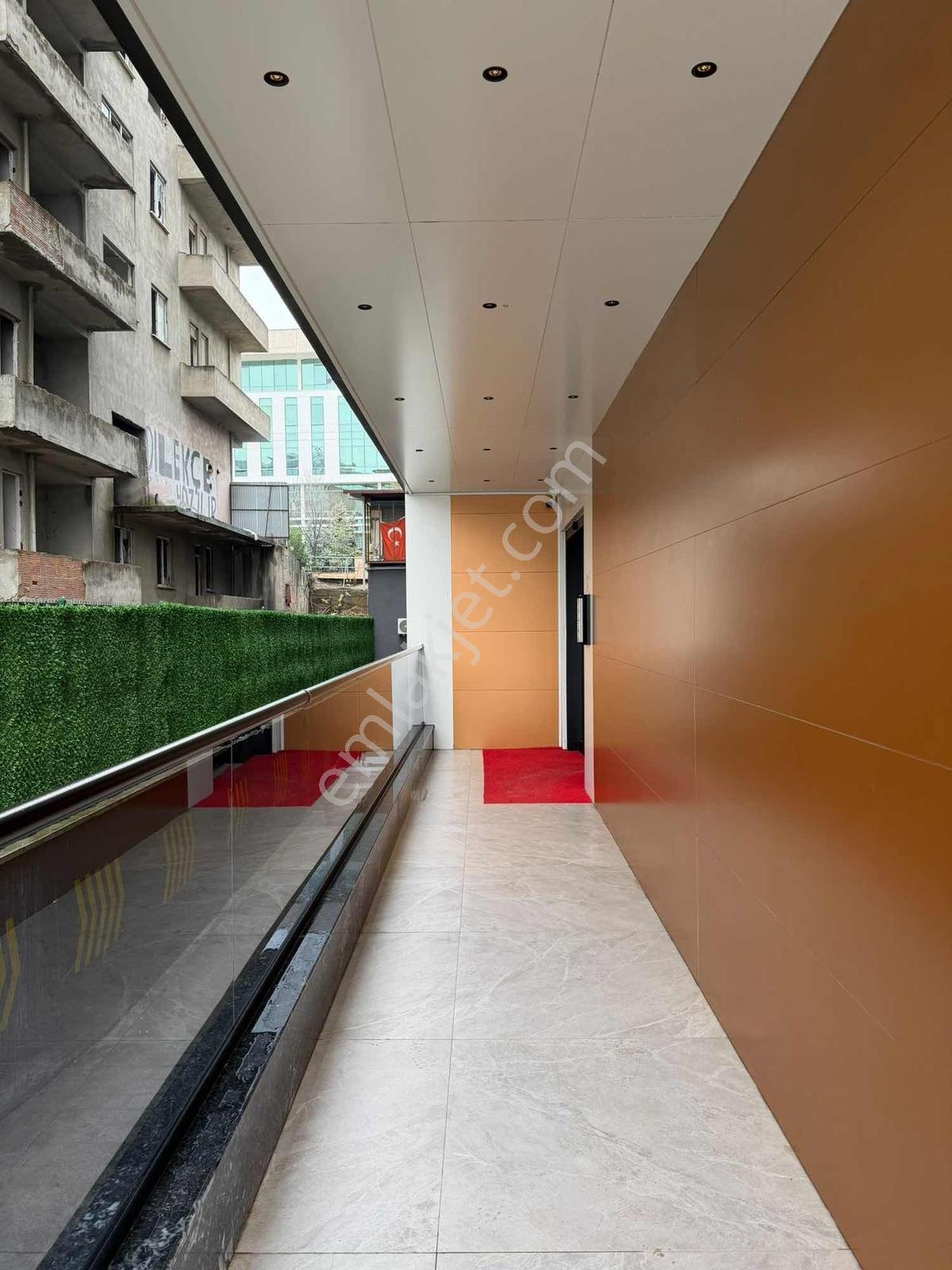 Akdur'dan İlkadım Ft Plaza'da Kiralık Ofis-büro - Görsel 28