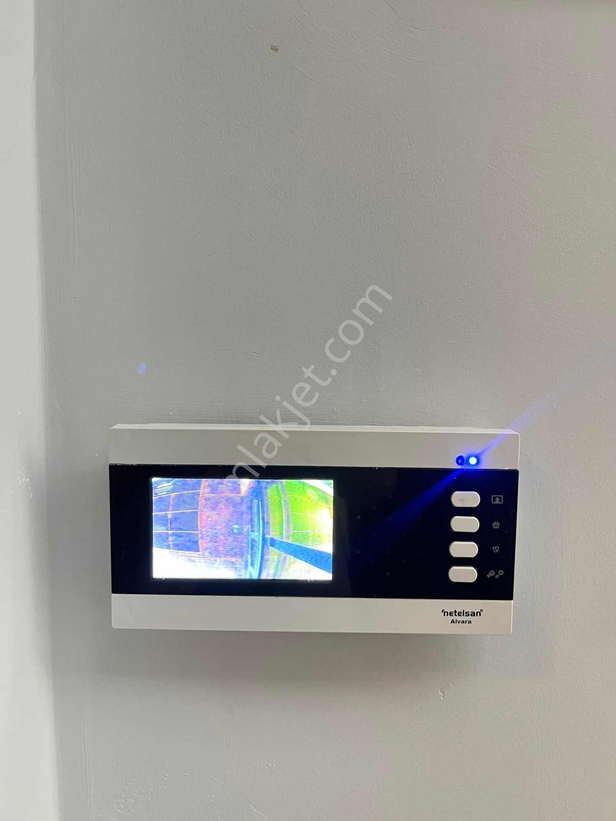 Akdur'dan Çarşamba'da Çatal Plaza'da Kiralık Ofis Büro - Görsel 16