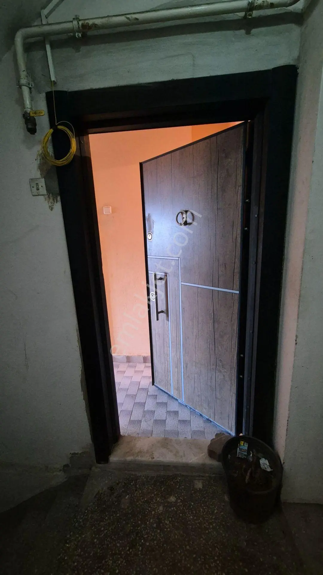 Egelimden Çarşı Merkezde Cadde Üzeri 3+1 Satılık Asansörlü Daire - Görsel 2
