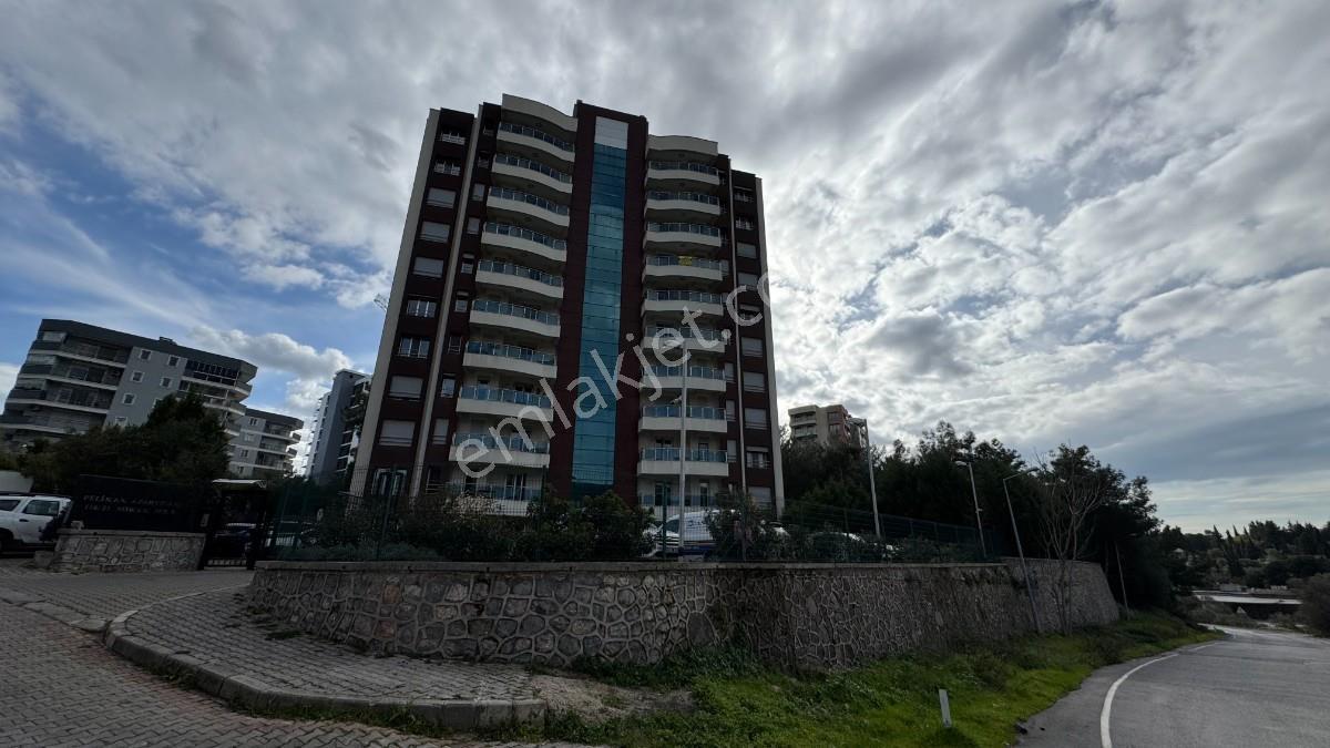 Bornova Evka 3 Te Havuzlu Site İçerisinde 4+1 Kiralık Daire - Görsel 2