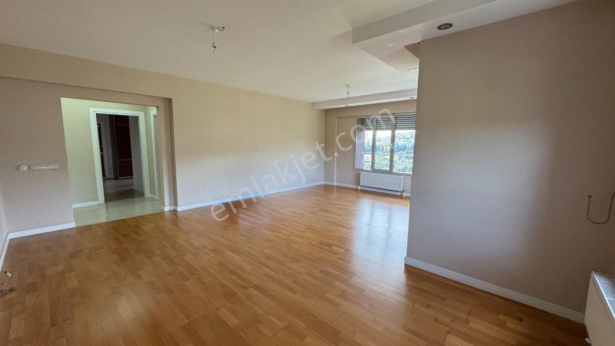 Bornova Evka 3 Te Havuzlu Site İçerisinde 4+1 Kiralık Daire - Görsel 15