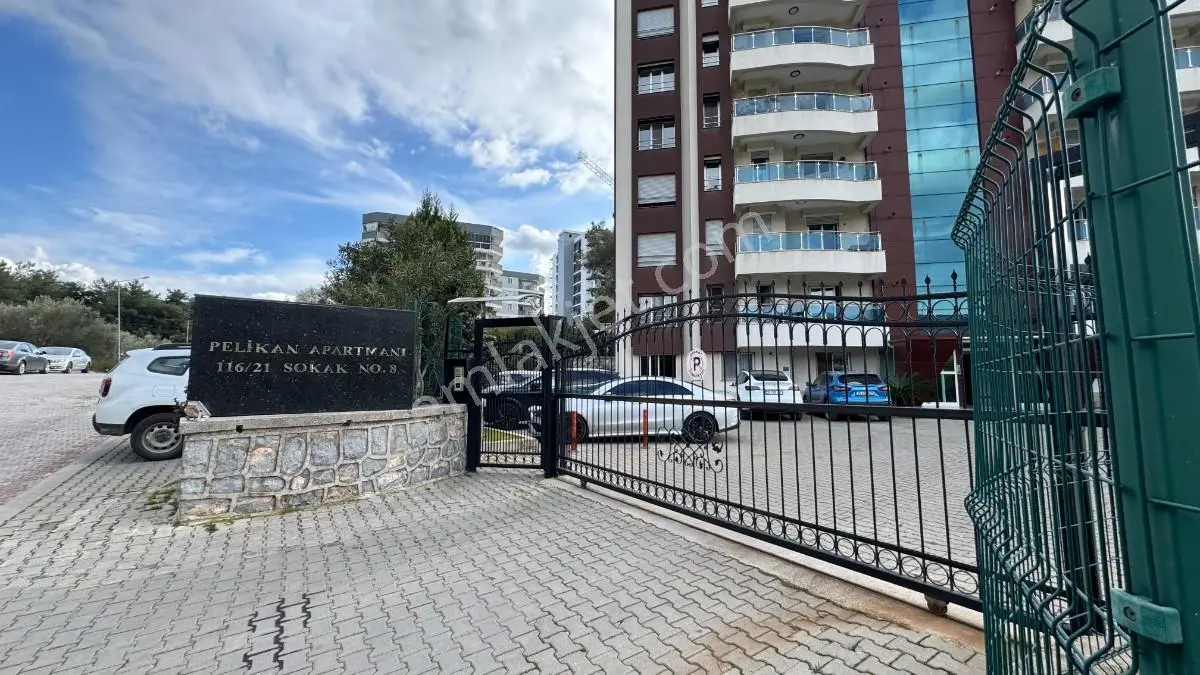 Bornova Evka 3 Te Havuzlu Site İçerisinde 4+1 Kiralık Daire - Görsel 4