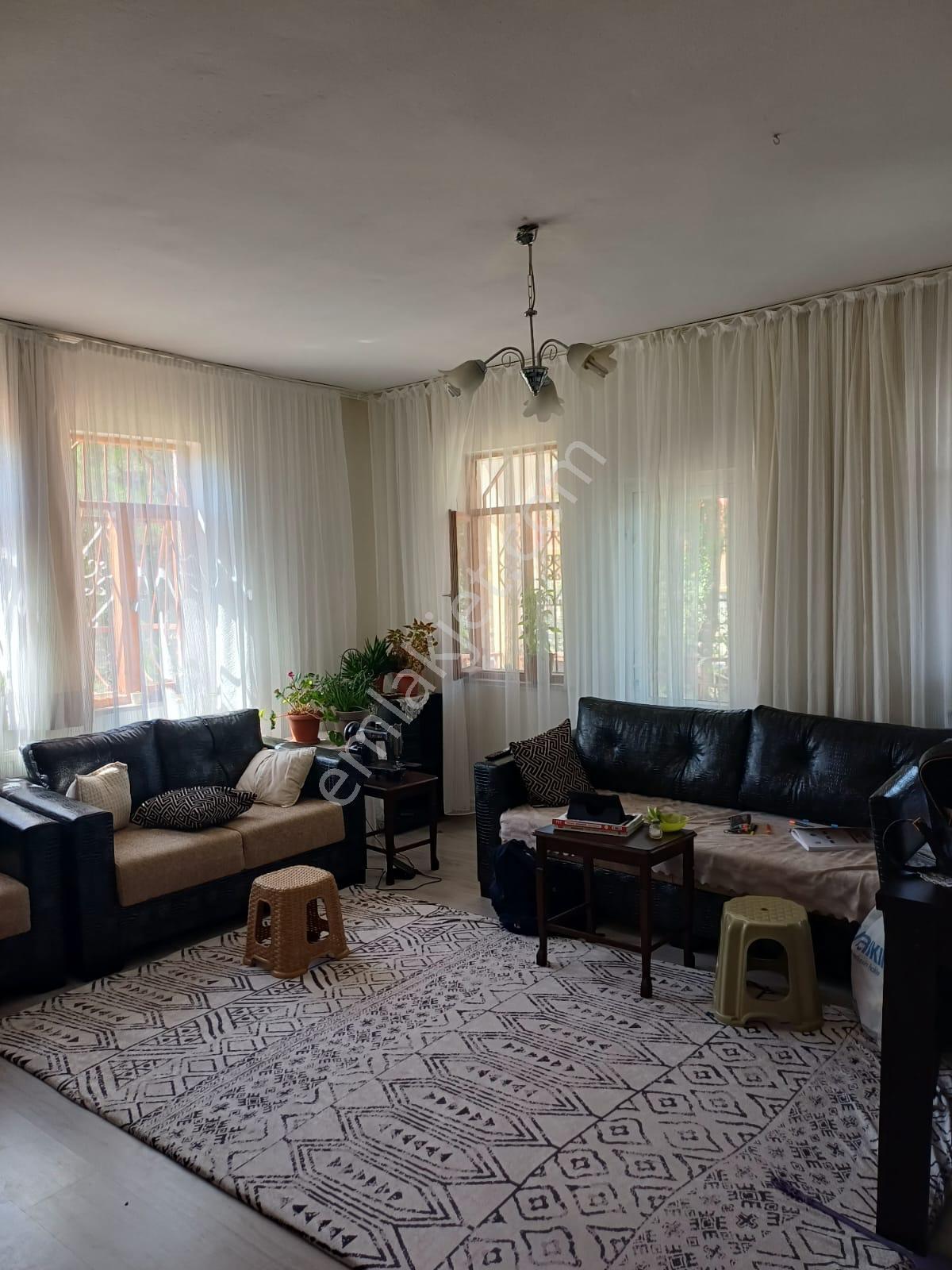 Çubuk'ta 441 M² Arsalı İçerisinde 2 Kat Satılık Müstakil - Görsel 14