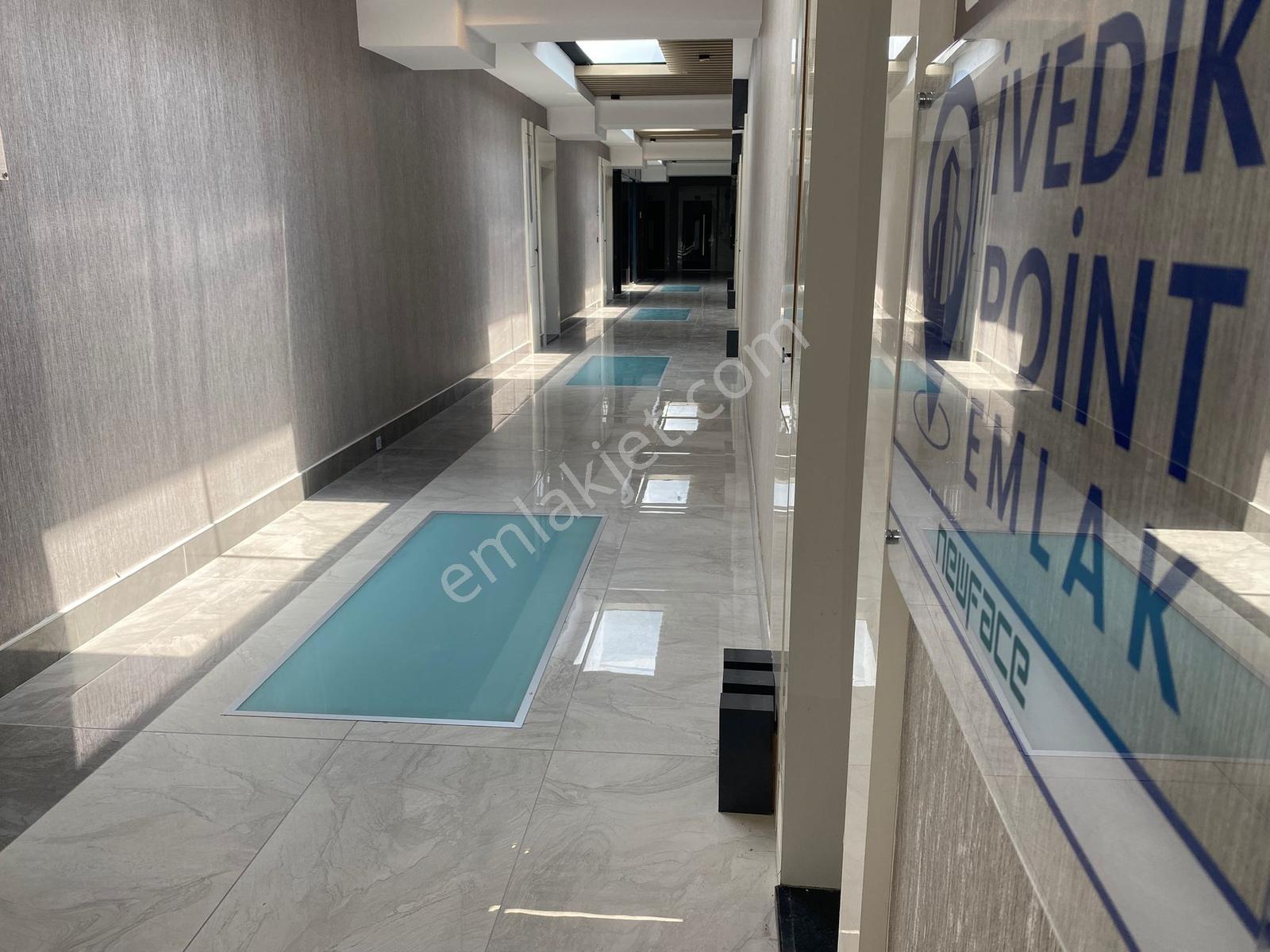 Full Yapılı Satılık 40 M2 Ofis