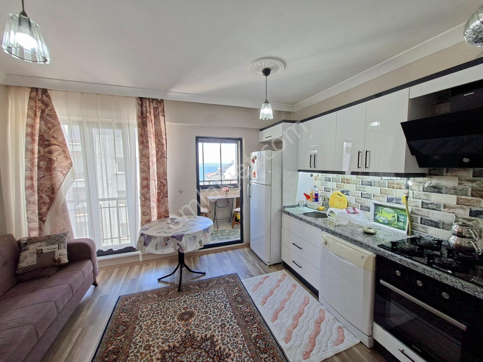 Sevinç'ten Hacı Yusuf'ta Deniz Manzaralı Eşyalı Kiralık 1+1 - Görsel 20