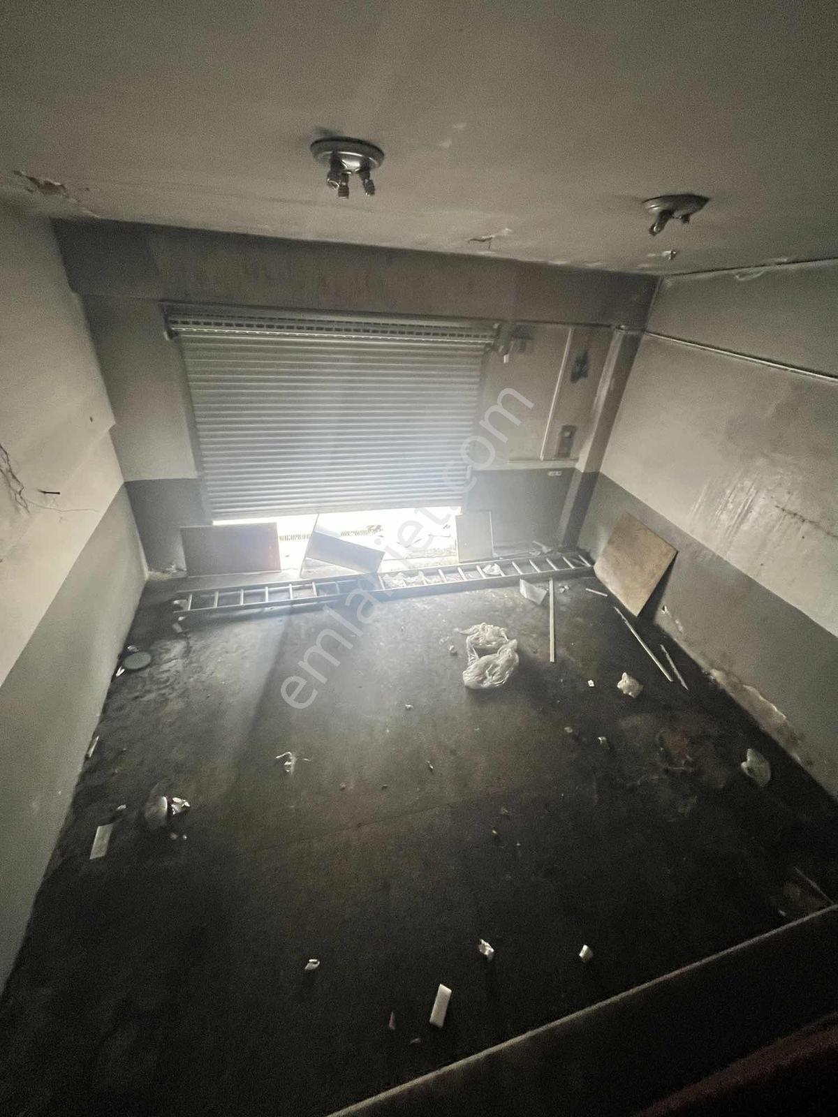 İkitelli İosb 250m2 Oto Tamirine Uygun Köşe Dükkan - Görsel 8