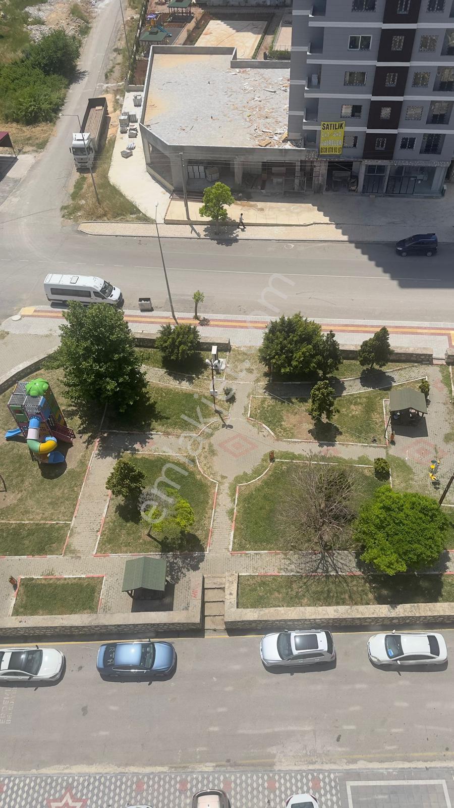 Tömük'te Havuzlu Sitede Sıfır 2+1 Kiralık Daire (denize 250m) - Görsel 32