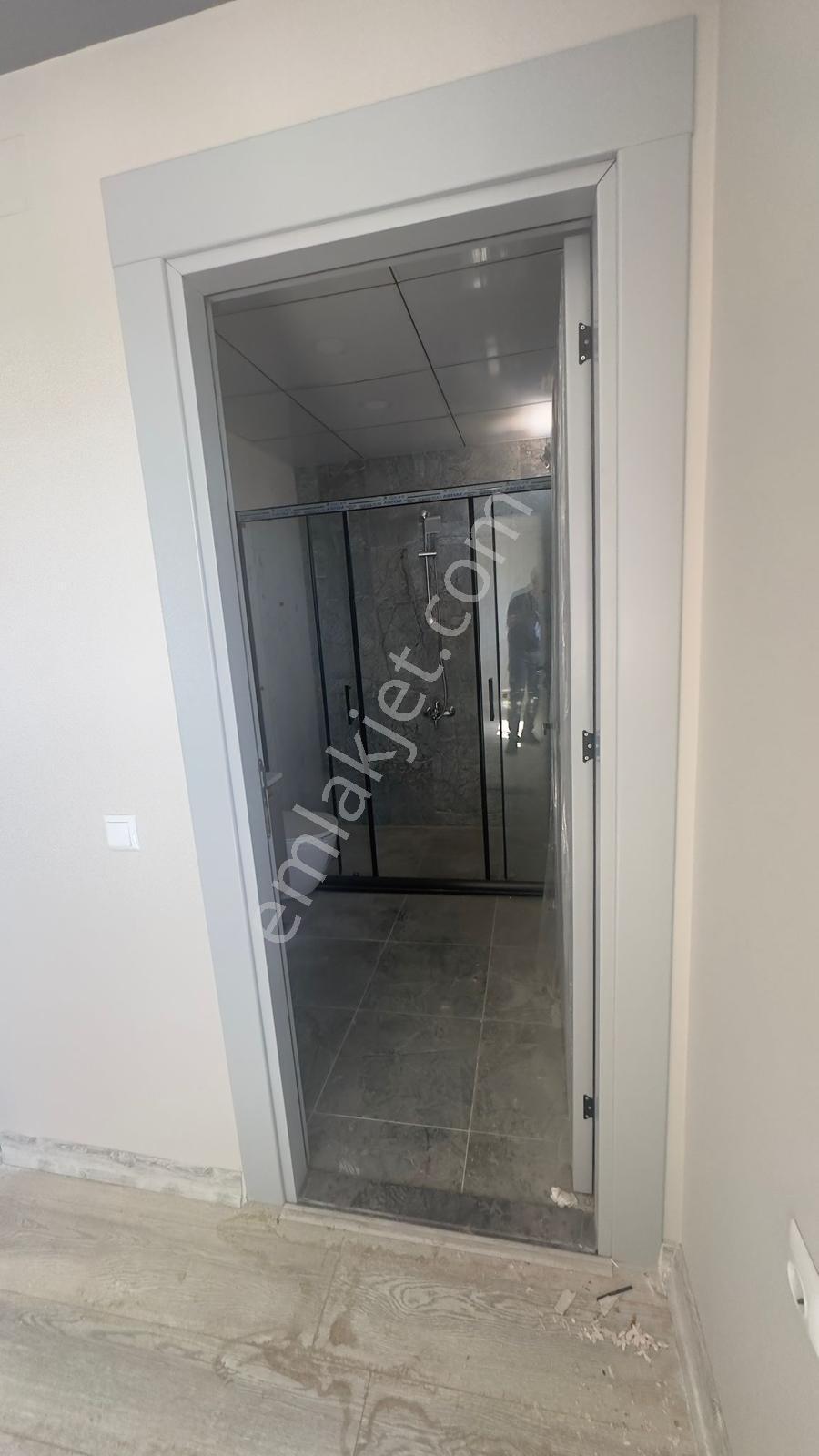 Tömük'te Havuzlu Sitede Sıfır 2+1 Kiralık Daire (denize 250m) - Görsel 36