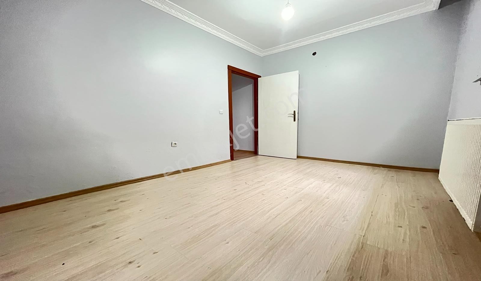 Atapark 340 Cadde Üzeri 3+1 Y.giriş Genç Bina Asansörlü Kök Tapu - Görsel 5
