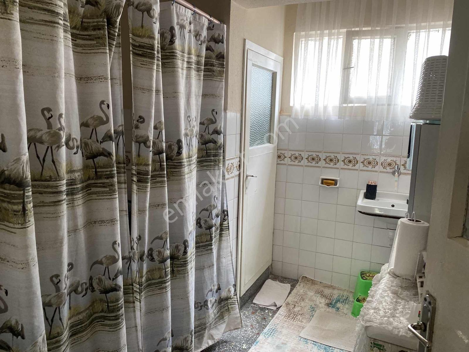 Arakat Kat Mülkiyetli Çift Balkonlu Daire - Görsel 4