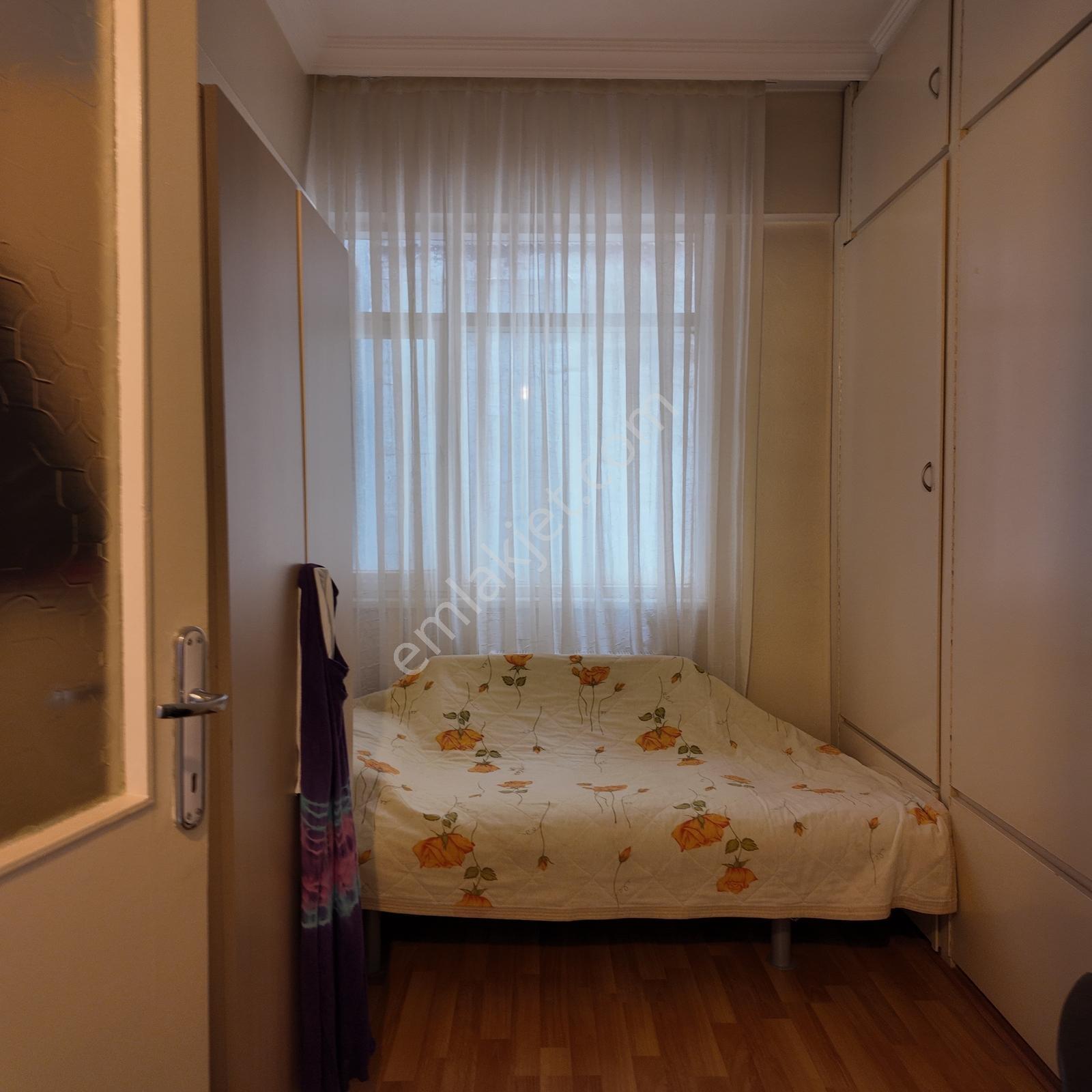 Kethüda Mahallesinde Bakımlı Doğalgazlı 125 M2 Arakat 3+1 Daire - Görsel 24