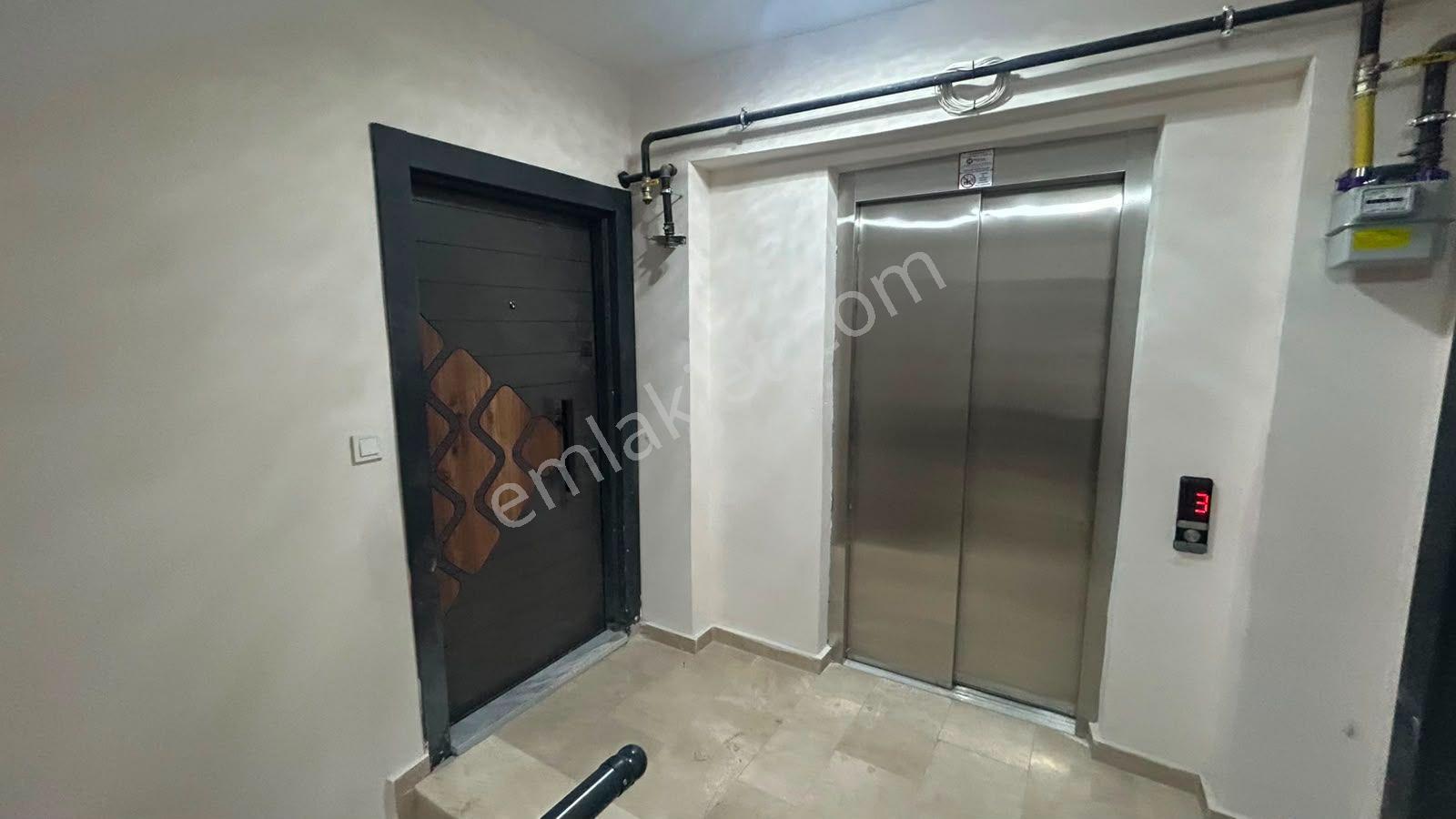 Uzmanlar'dan Kayacık Mah. Deniz Manzaralı Satılık 5+1 Çatı Dubleks Sıfır Daire - Görsel 28