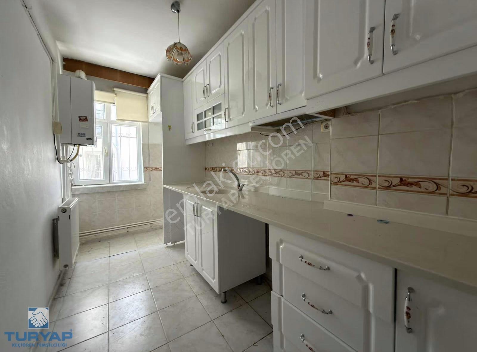 Şehitler Metrosun'da 3+1 Giriş Kat Balkonlu Cadde Üzeri Kiralık - Görsel 3