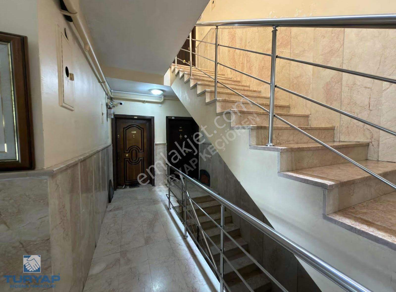 Şehitler Metrosun'da 3+1 Giriş Kat Balkonlu Cadde Üzeri Kiralık - Görsel 13