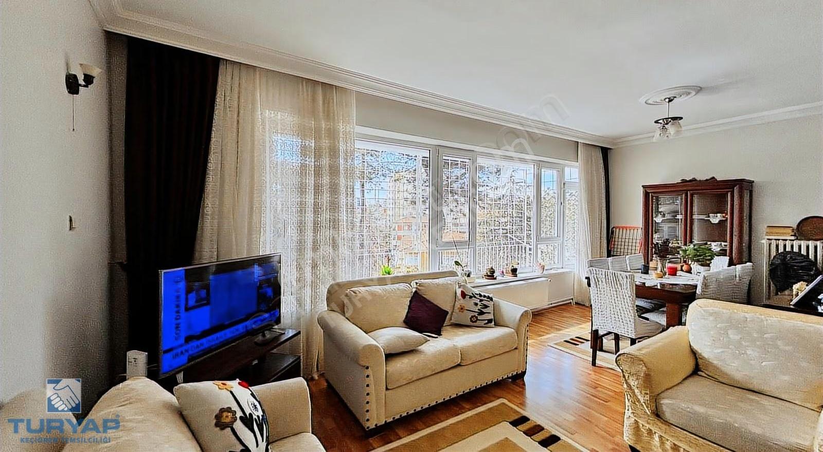 Keçiören Yakacık Sedefçiler Sok. Panoramik Manzaralı 2+1 Daire - Görsel 3