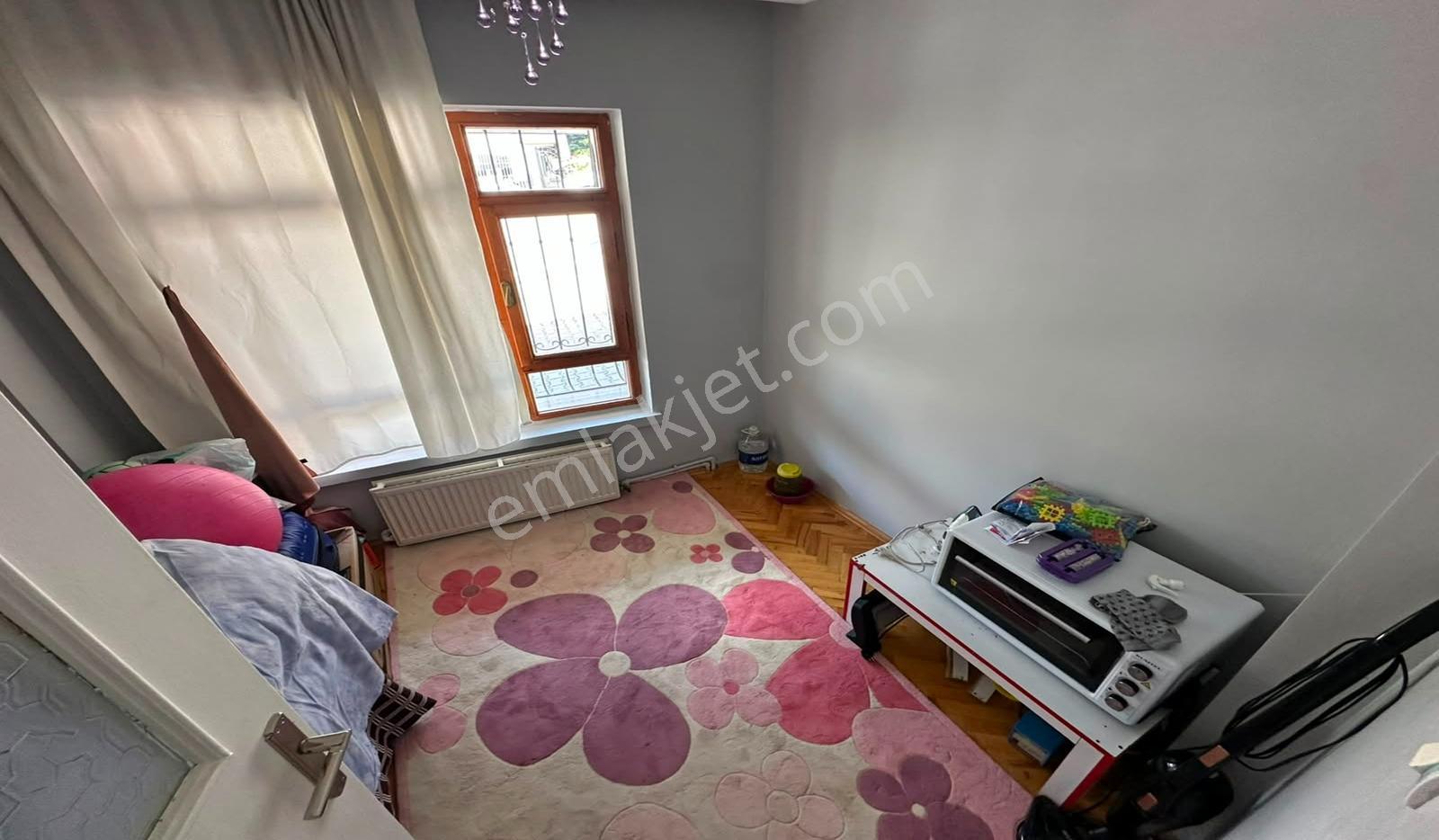 Kuşcağız Tarhanlar Cadde Yakını 3+1 Katta Ön Cephe Kök Tapu - Görsel 11