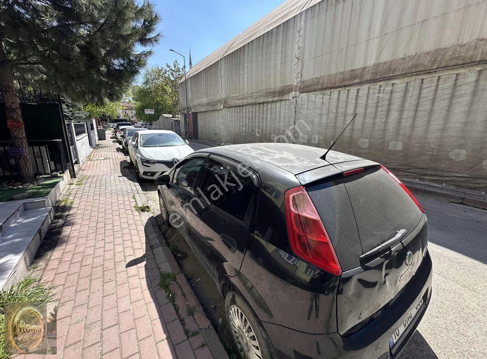 Roma'dan Osmaniye'mahallesinde Kiralık Dükkan - Görsel 2