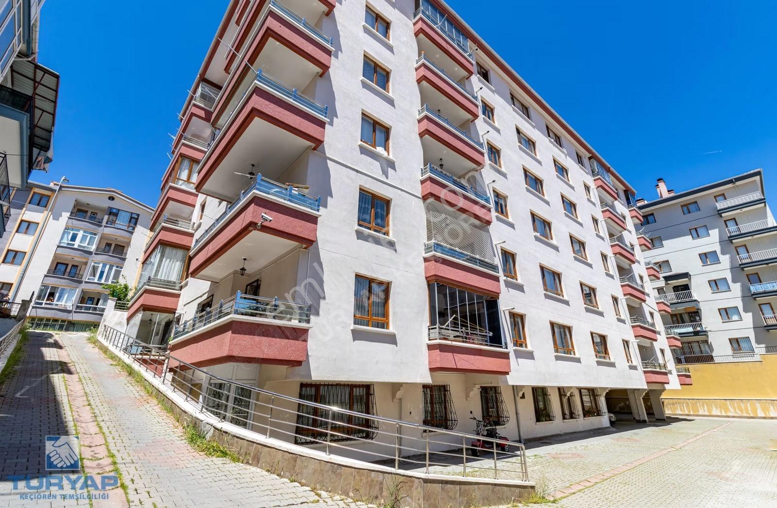 Bademlik Zeytinlik Sok.ta Ful Yapılı, Ebeveyn B. Asansörlü 4+1 - Görsel 8