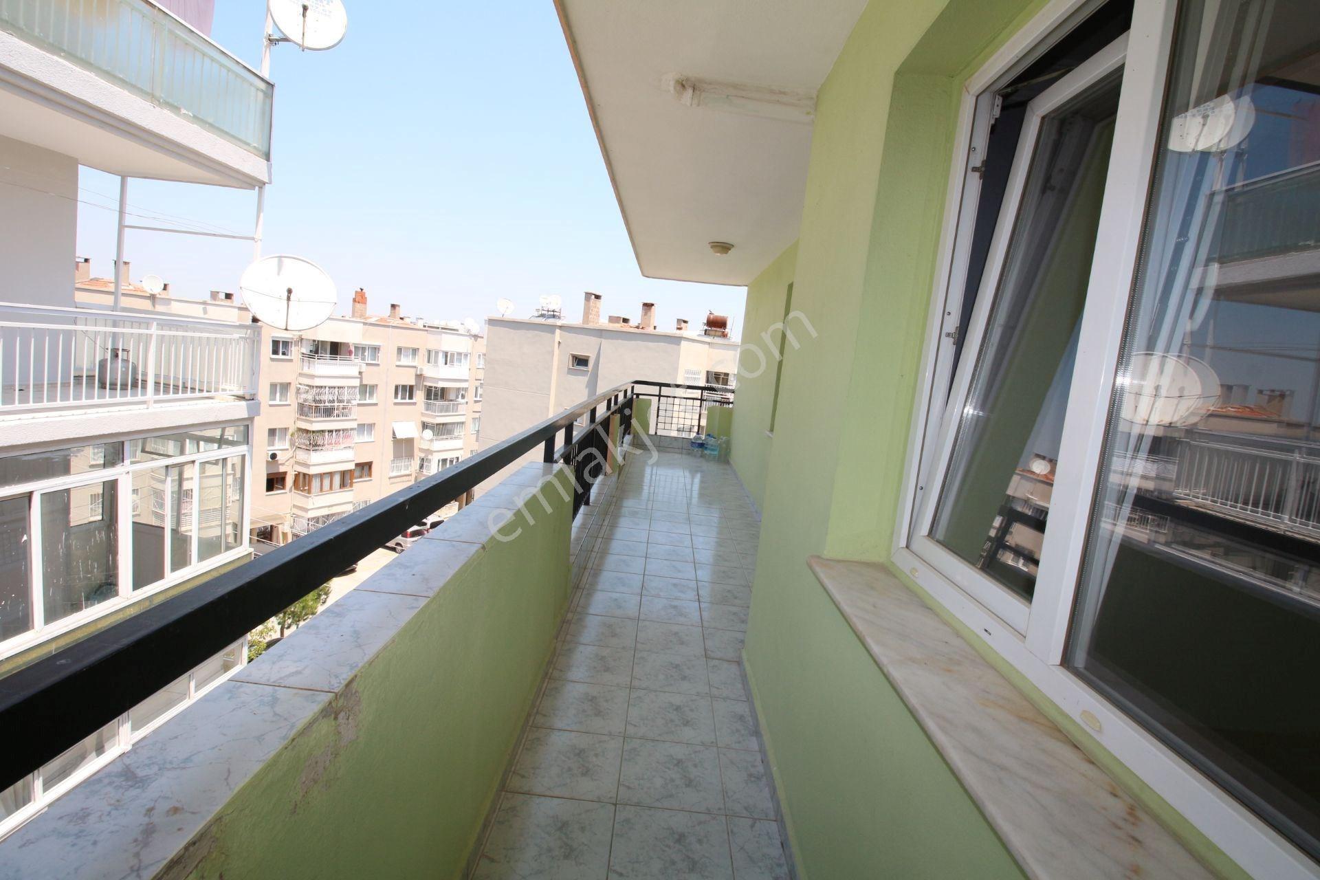 Maliyeciler Mah. Deniz Manzaralı Asansörlü Otoparklı 3+1 - Görsel 9