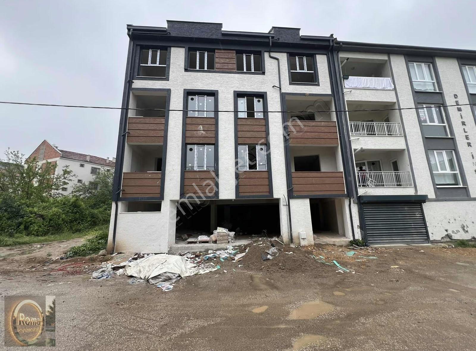 Roma' Dan Cerrahta Satılık Daire