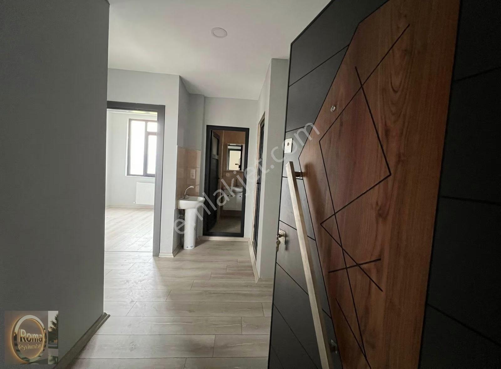 Roma' Dan Yeniceköy Mahallesi' Nde Kiralık Daireler - Görsel 2