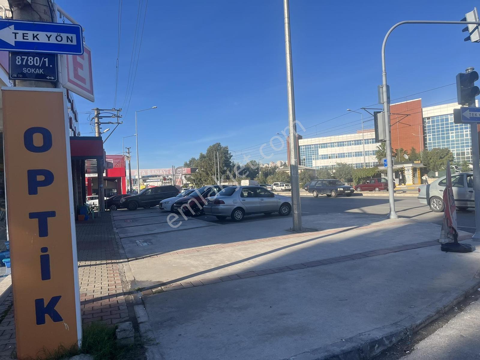 İzmir Çiğli Ata Sanayi 6 Yıllık Yüksek Cirolu Satılık Medikal - Görsel 8