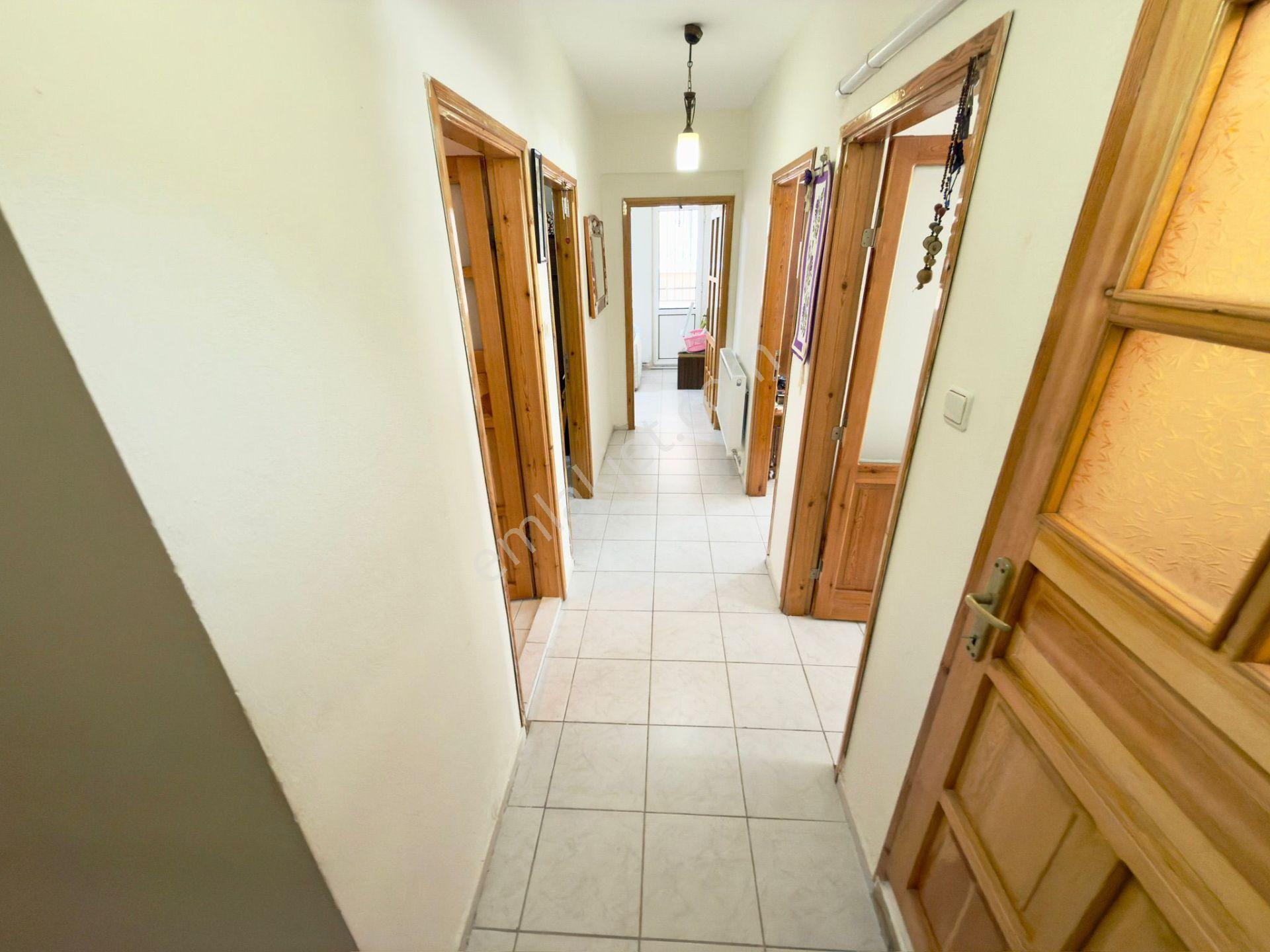 Yükselden Altınkumda Ultra Geniş Çift Balkonlu Düz Ayak 2+1daire - Görsel 26