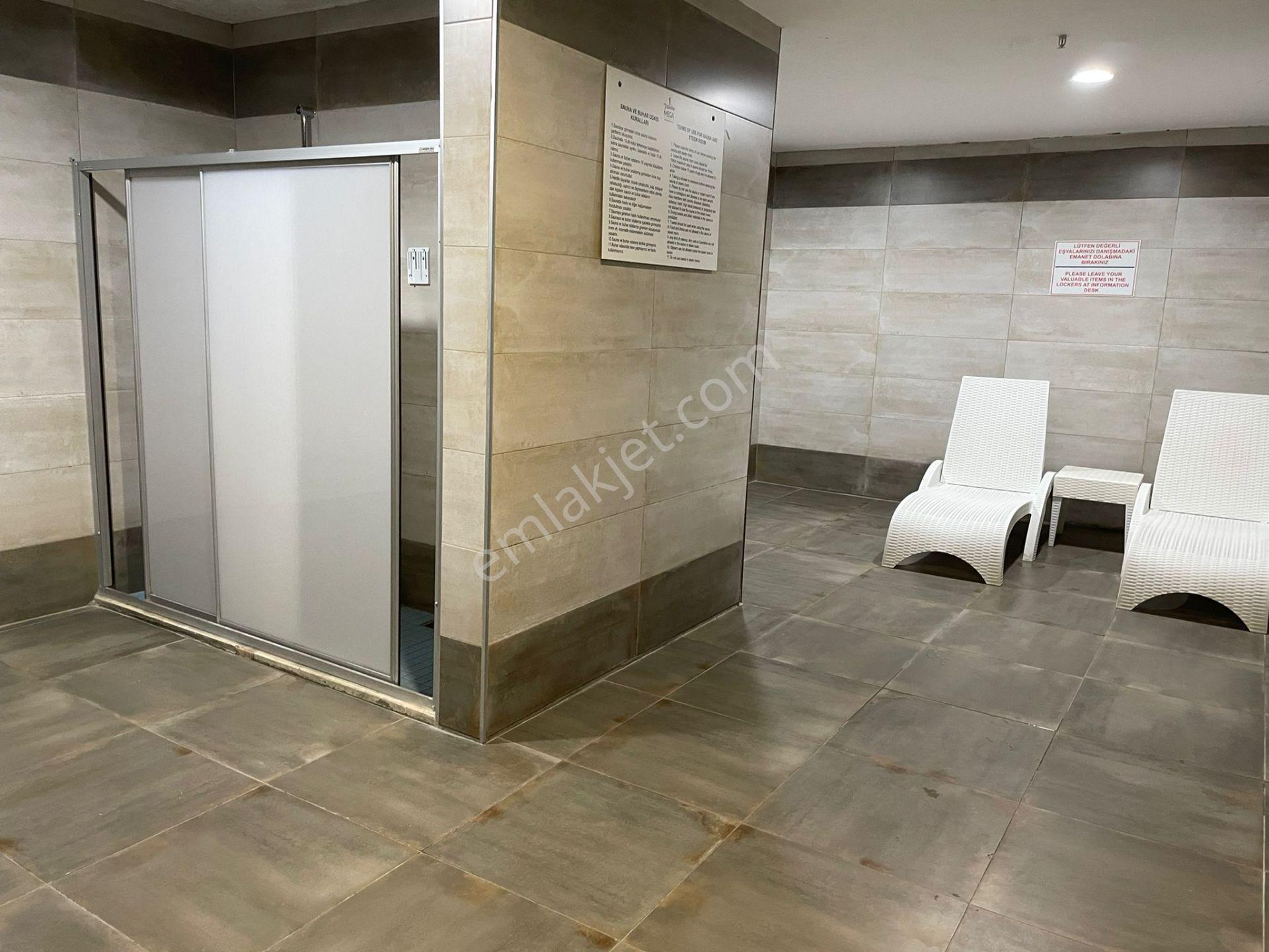 Kiptaş Venezia Mega Satılık Boş Kare Salon Avm Mnzr.teraslı 1+1 Daire - Görsel 12