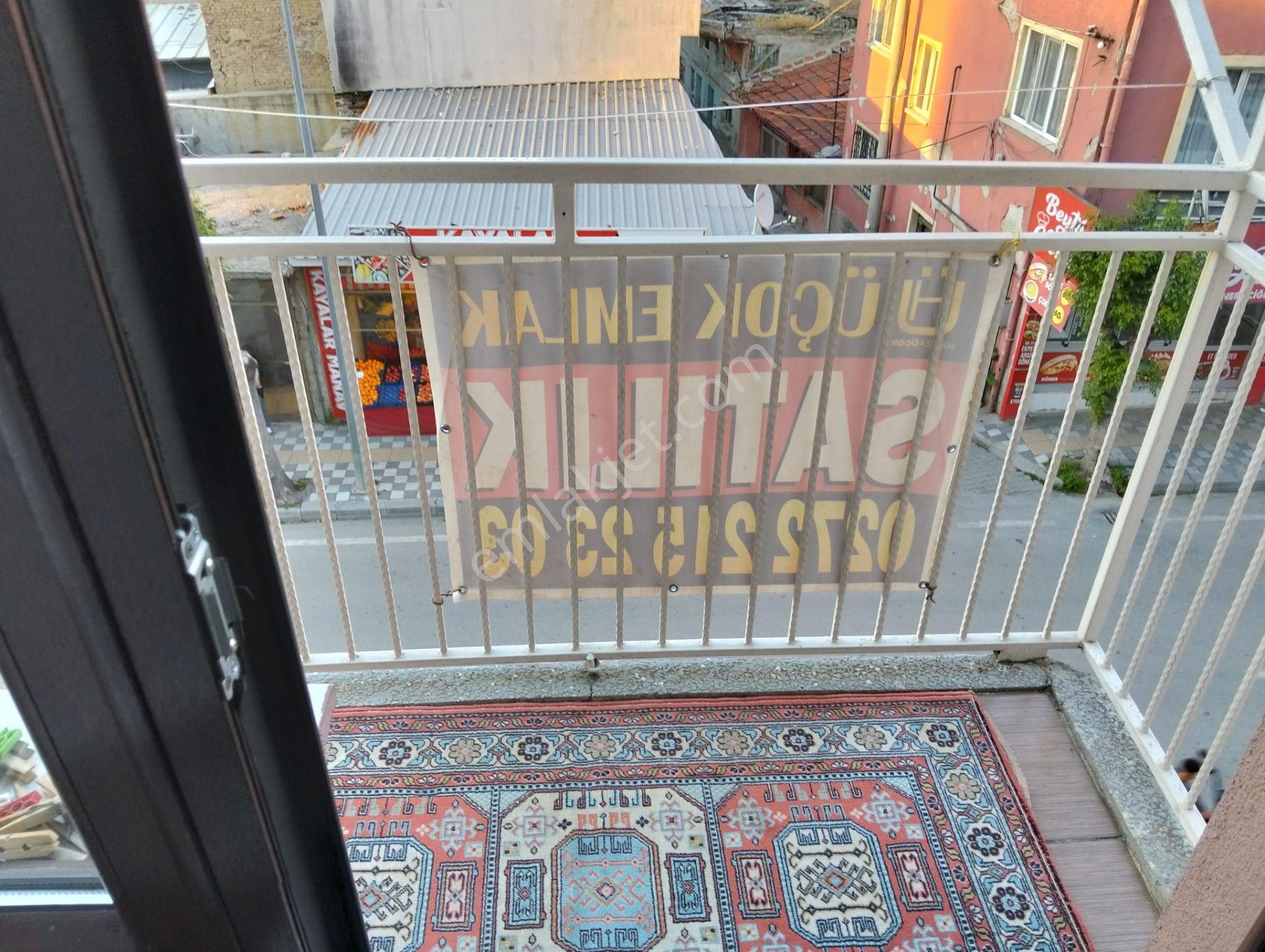 Afyon Üçok Emlaktan Yunus Emre Mah Satılık 2+1 Cadde Üstü Arakat Daire - Görsel 19