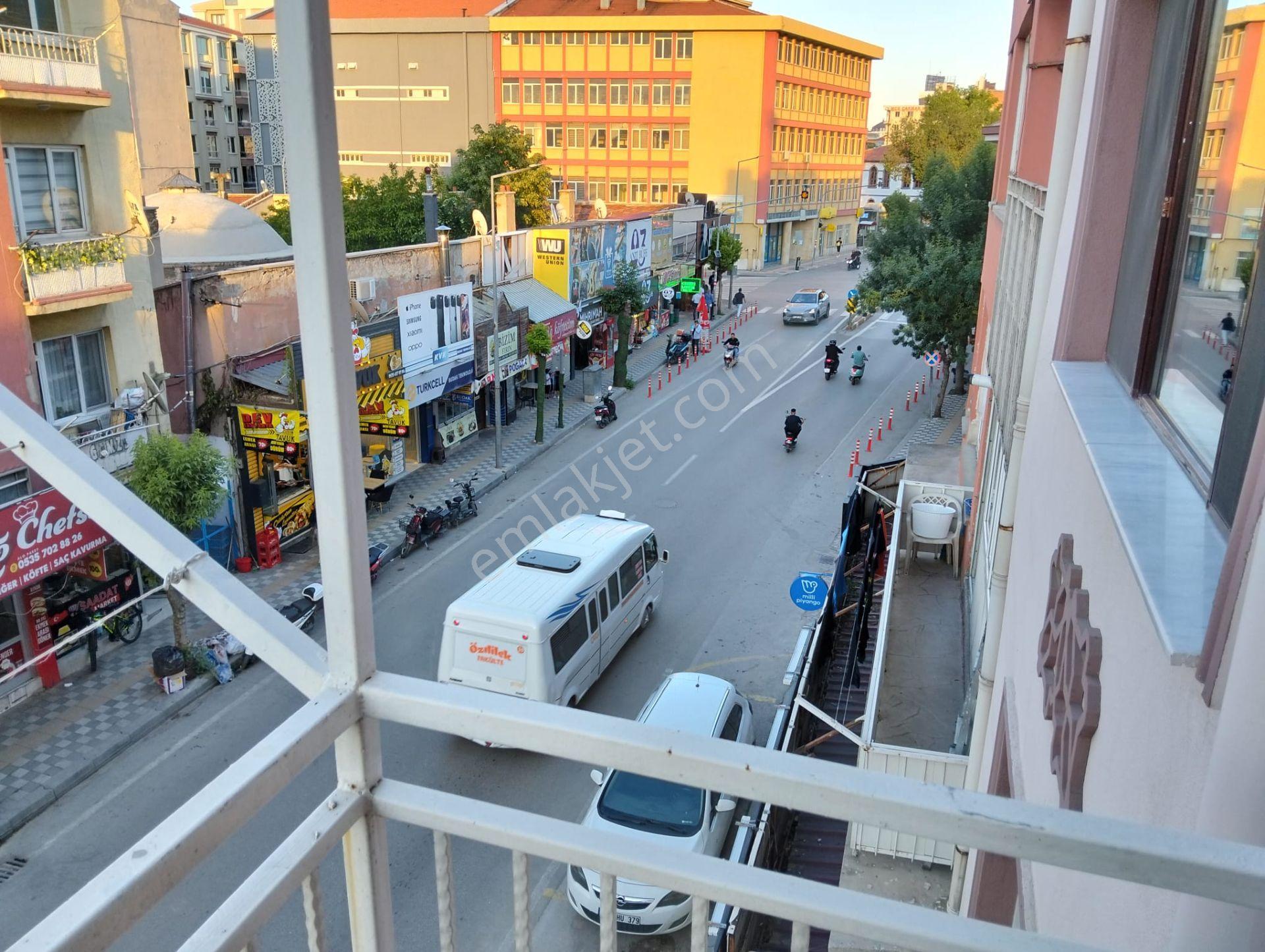 Afyon Üçok Emlaktan Yunus Emre Mah Satılık 2+1 Cadde Üstü Arakat Daire - Görsel 21