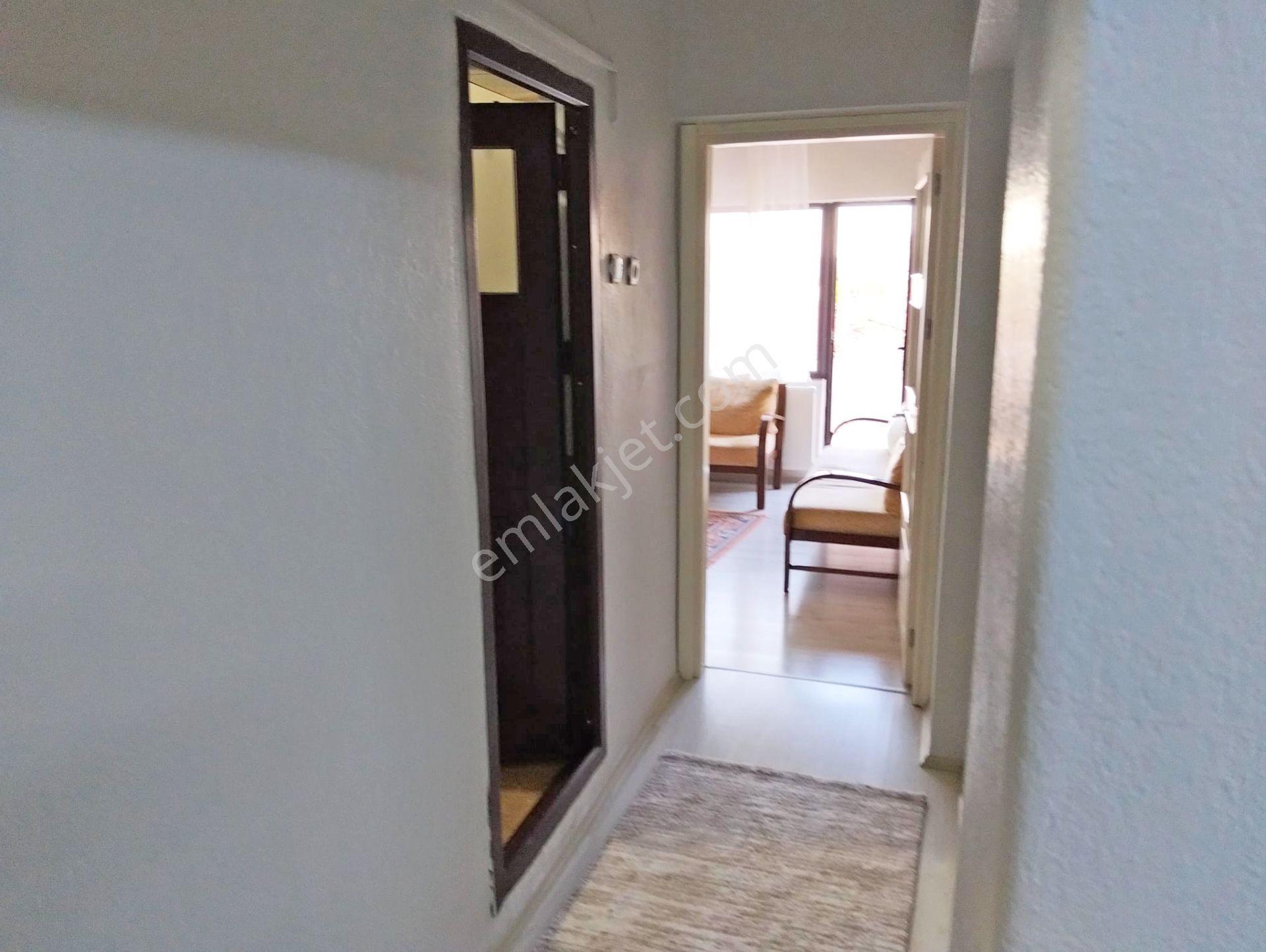 Afyon Üçok Emlaktan Yunus Emre Mah Satılık 2+1 Cadde Üstü Arakat Daire - Görsel 6