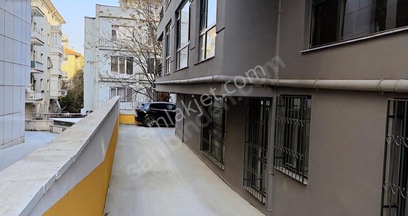 Ankara'nın Merkezinde Kocatepe Cami Yanında Teraslı Dubleks - Görsel 11