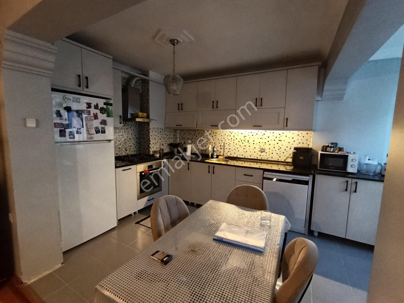 Buca Seyfi Demirsoy Hastanesi Karşısı 3+1 Doğalgazlı Kiralık - Görsel 11