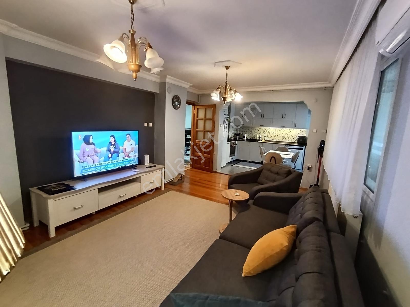 Buca Seyfi Demirsoy Hastanesi Karşısı 3+1 Doğalgazlı Kiralık - Görsel 12