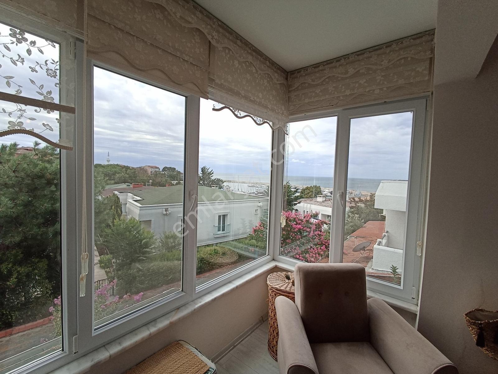 Çok Acil Denize Sıfır Villa Kent Sitesinde Deniz Manzaralı Villa - Görsel 15