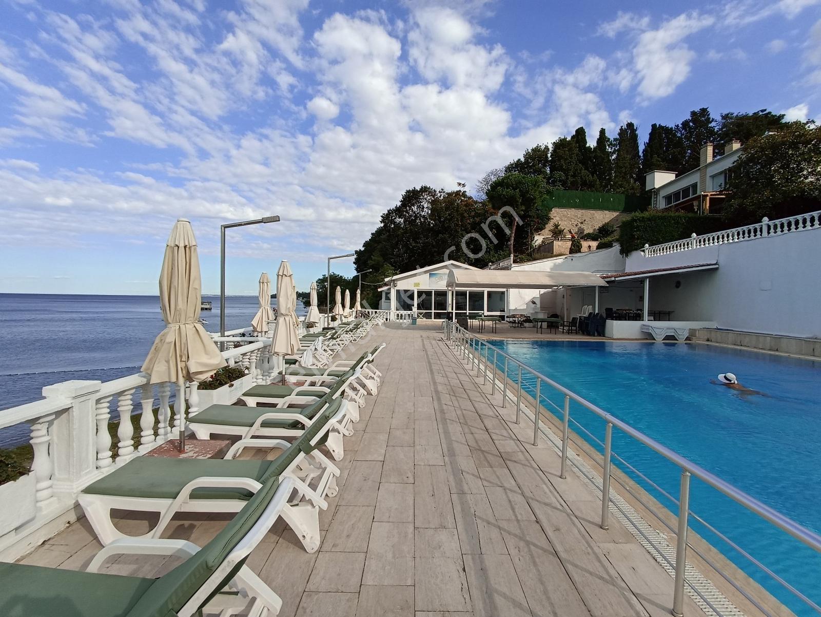 Çok Acil Denize Sıfır Villa Kent Sitesinde Deniz Manzaralı Villa - Görsel 20