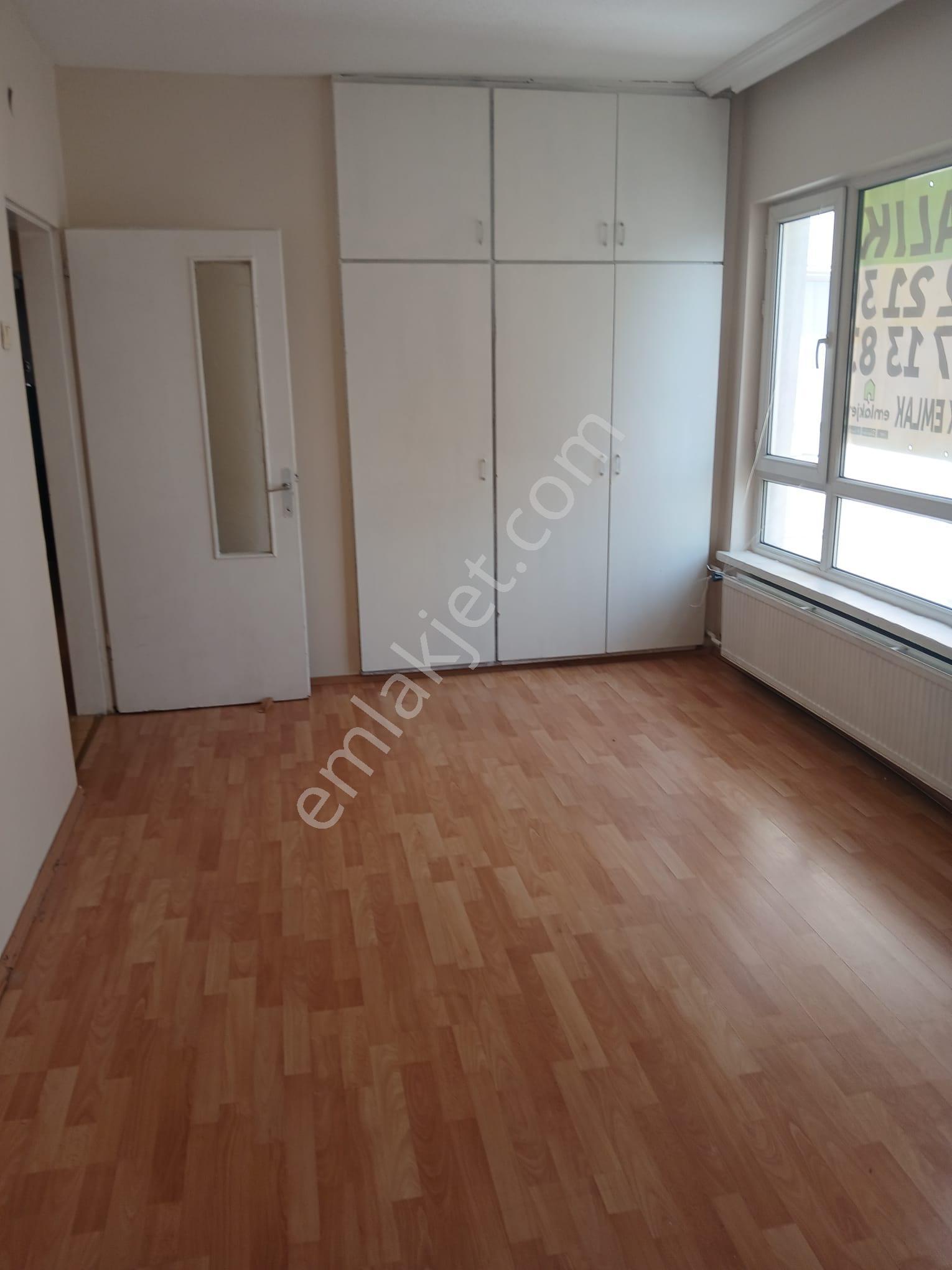 Emek Kırım Cad.şenyuva Blokları 3 Oda Salon 11.kat - Görsel 12