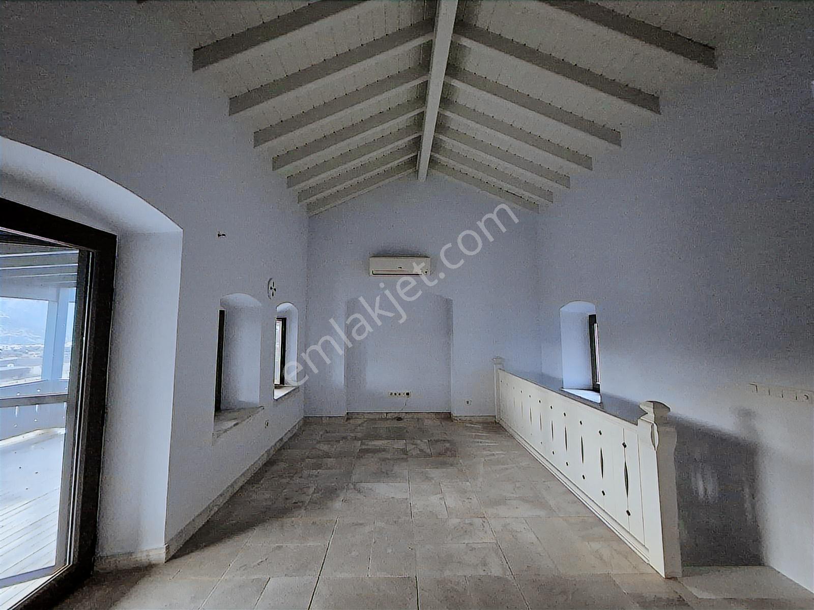 Bodrum Yakaöy'de Site İçinde 3+1 Müstakil Taş Villa - Görsel 34