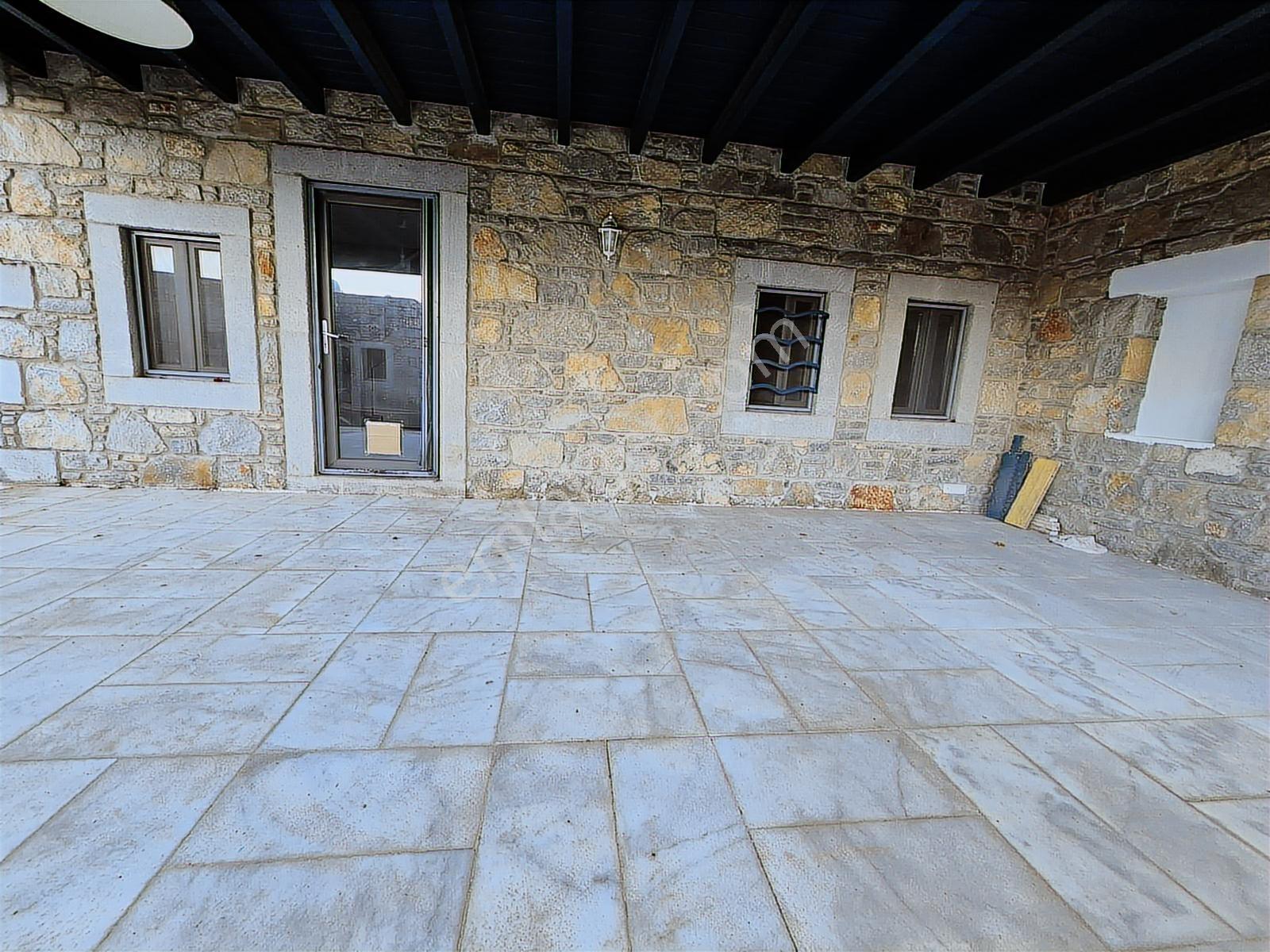 Bodrum Yakaöy'de Site İçinde 3+1 Müstakil Taş Villa - Görsel 24