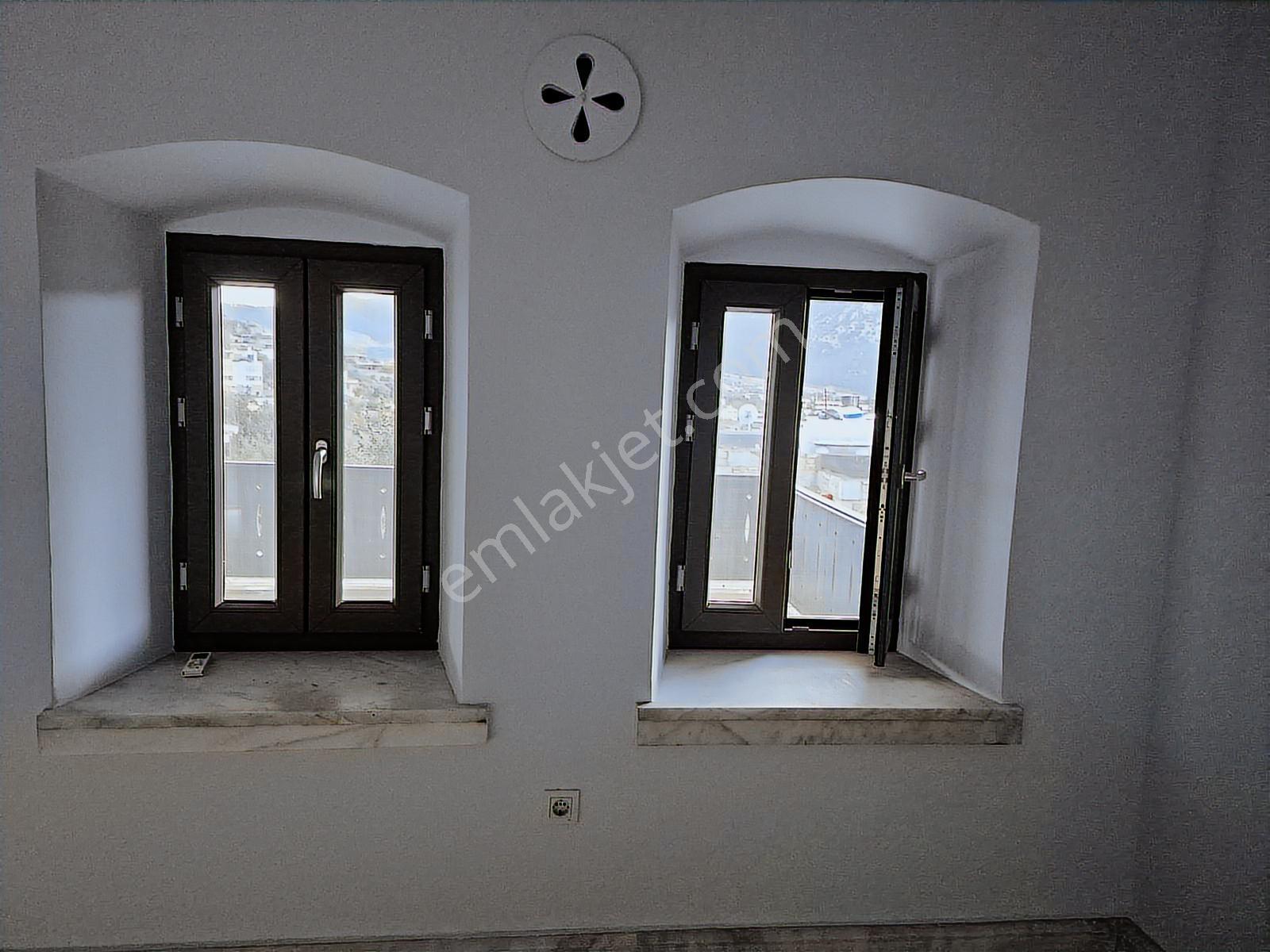 Bodrum Yakaöy'de Site İçinde 3+1 Müstakil Taş Villa - Görsel 8