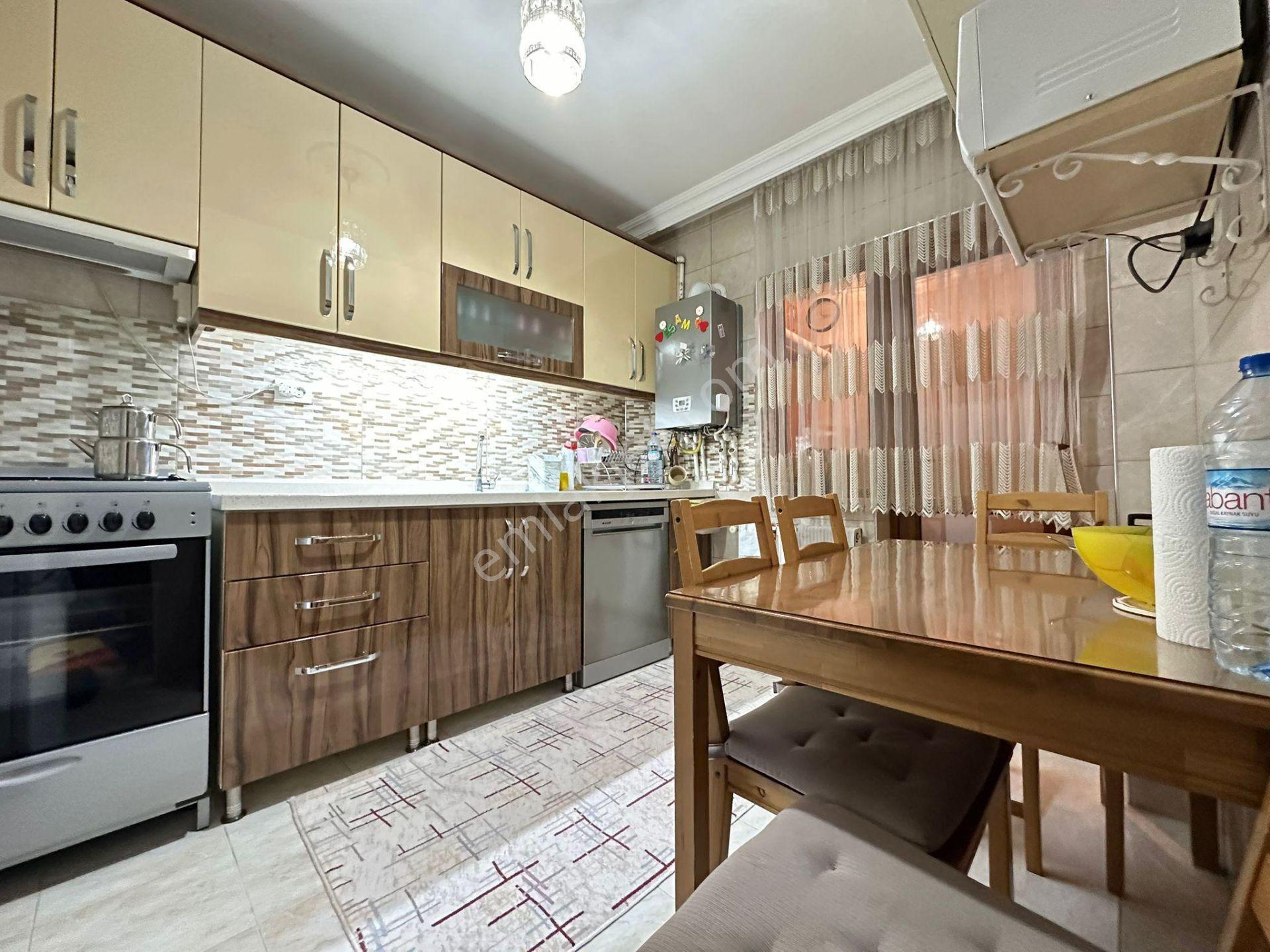 Melek Özen Okulu Yakınında 3+1 Ön Cephe Full Yalıtımlı Bina Acil - Görsel 21